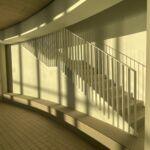 Treppengeländer gefertigt aus Stahl, weiß lackiert von Stahlbau Nägele